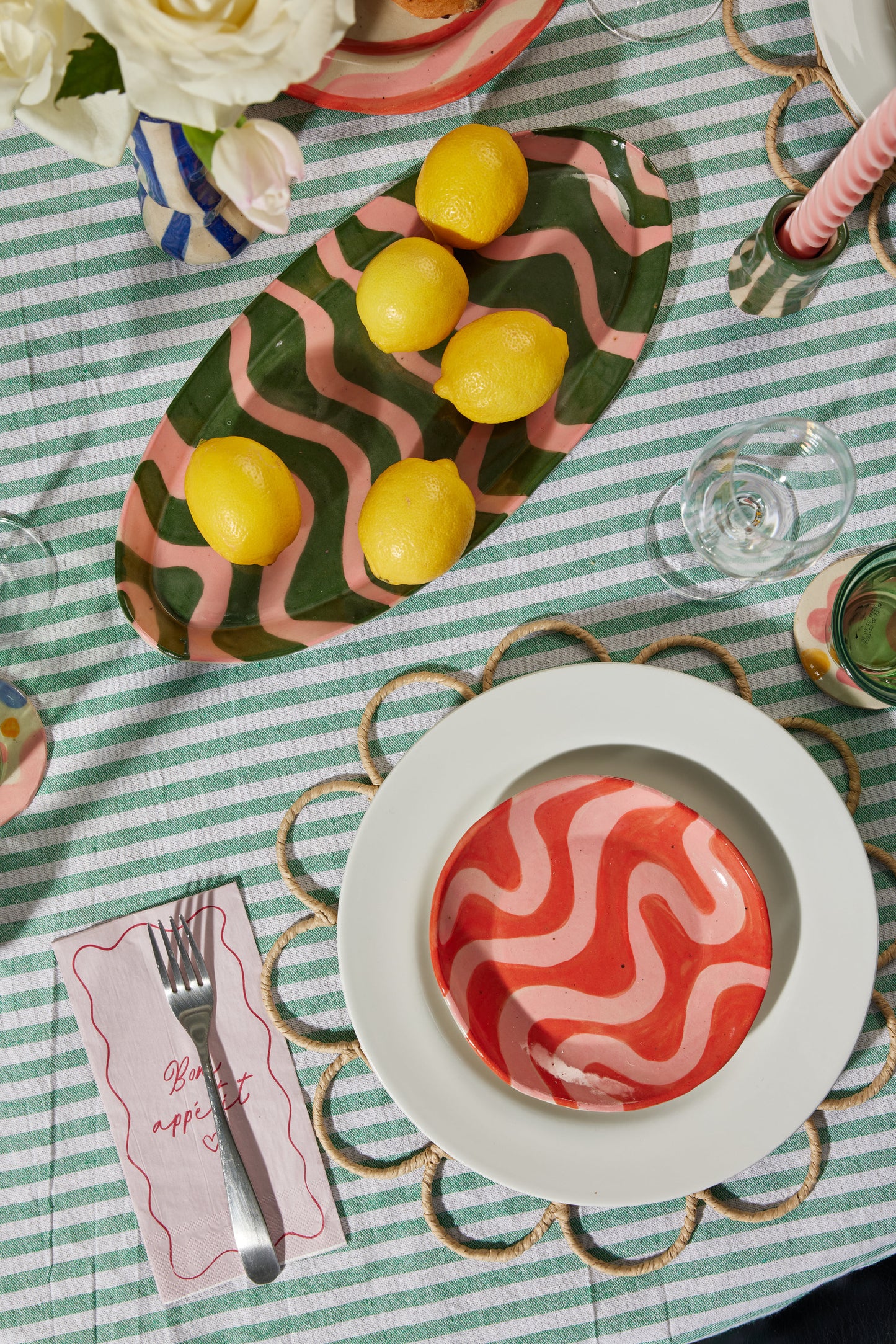 Squiggle Side Plate - Red and Pink 17.5cm